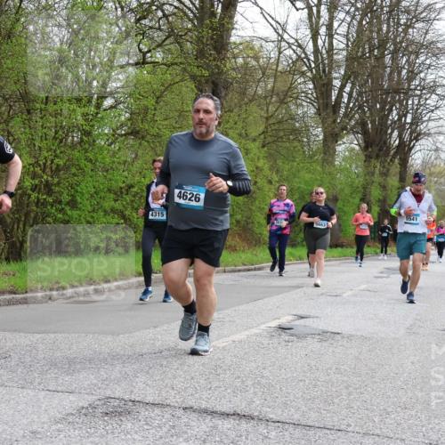 12.04.2026 - 45. Internationalen Wilhelmsburger Insellauf Yannick Fuchs http://msf.ph/oto/9494996 12.04.2026 13:05:07 Laufen 4948, 4315, 4626, 261, 5663, 5541 meine-sportfotos.de
