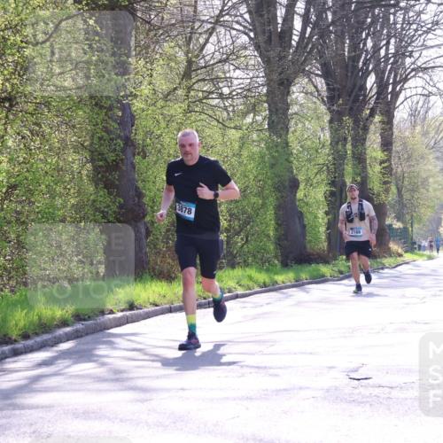 12.04.2026 - 45. Internationalen Wilhelmsburger Insellauf Yannick Fuchs http://msf.ph/oto/9494999 12.04.2026 10:49:58 Laufen 3878, 2168 meine-sportfotos.de