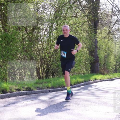 12.04.2026 - 45. Internationalen Wilhelmsburger Insellauf Yannick Fuchs http://msf.ph/oto/9495019 12.04.2026 10:50:00 Laufen 3878, 2168 meine-sportfotos.de