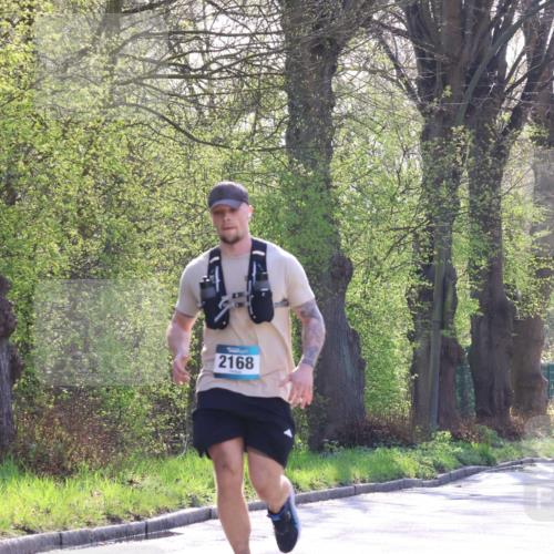 12.04.2026 - 45. Internationalen Wilhelmsburger Insellauf Yannick Fuchs http://msf.ph/oto/9495029 12.04.2026 10:50:02 Laufen 2168 meine-sportfotos.de