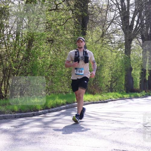 12.04.2026 - 45. Internationalen Wilhelmsburger Insellauf Yannick Fuchs http://msf.ph/oto/9495051 12.04.2026 10:50:04 Laufen 2168 meine-sportfotos.de