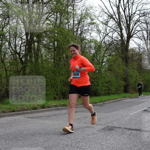 12.04.2026 - 45. Internationalen Wilhelmsburger Insellauf Yannick Fuchs http://msf.ph/oto/9495069 12.04.2026 13:05:15 Laufen 4868, 3277 meine-sportfotos.de