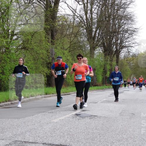 12.04.2026 - 45. Internationalen Wilhelmsburger Insellauf Yannick Fuchs http://msf.ph/oto/9495098 12.04.2026 13:05:18 Laufen 5332, 2833, 3277, 2774 meine-sportfotos.de