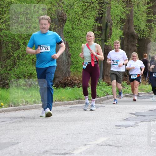 12.04.2026 - 45. Internationalen Wilhelmsburger Insellauf Yannick Fuchs http://msf.ph/oto/9495152 12.04.2026 13:05:24 Laufen 4112, 40, 3453, 4227, 4228, 4400 meine-sportfotos.de