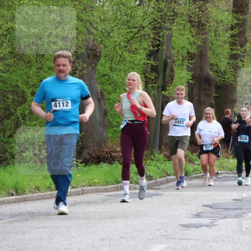 12.04.2026 - 45. Internationalen Wilhelmsburger Insellauf Yannick Fuchs http://msf.ph/oto/9495153 12.04.2026 13:05:24 Laufen 4112, 3453, 4227, 4228, 4400 meine-sportfotos.de