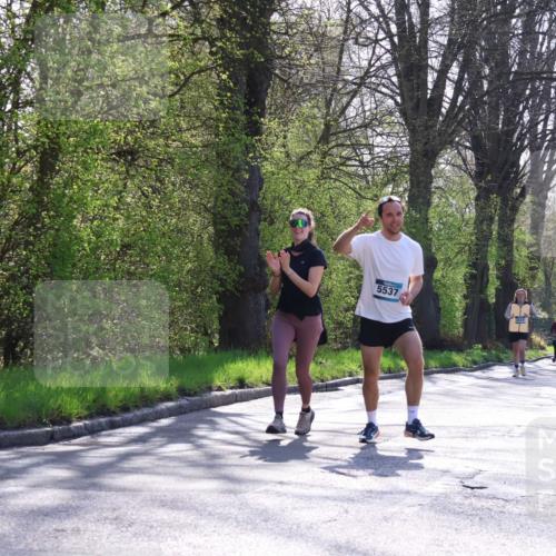 12.04.2026 - 45. Internationalen Wilhelmsburger Insellauf Yannick Fuchs http://msf.ph/oto/9495165 12.04.2026 10:50:24 Laufen 5537 meine-sportfotos.de