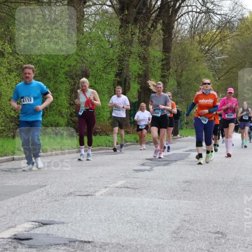 12.04.2026 - 45. Internationalen Wilhelmsburger Insellauf Yannick Fuchs http://msf.ph/oto/9495169 12.04.2026 13:05:26 Laufen 4112, 4227, 400, 5008, 4660, 4487 meine-sportfotos.de