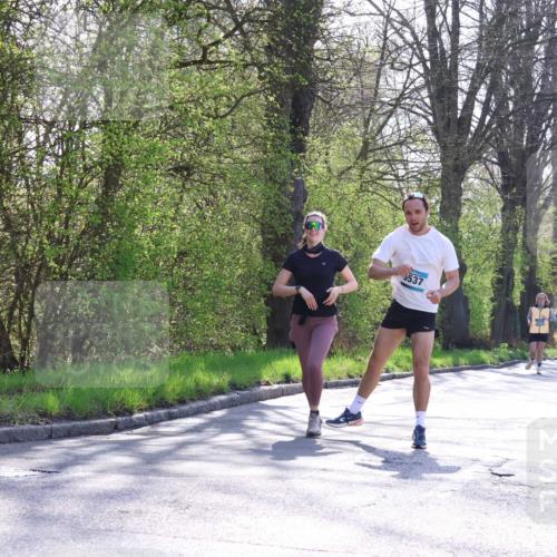 12.04.2026 - 45. Internationalen Wilhelmsburger Insellauf Yannick Fuchs http://msf.ph/oto/9495170 12.04.2026 10:50:24 Laufen 5537 meine-sportfotos.de