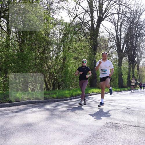 12.04.2026 - 45. Internationalen Wilhelmsburger Insellauf Yannick Fuchs http://msf.ph/oto/9495180 12.04.2026 10:50:25 Laufen 5537 meine-sportfotos.de