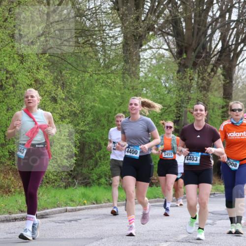 12.04.2026 - 45. Internationalen Wilhelmsburger Insellauf Yannick Fuchs http://msf.ph/oto/9495206 12.04.2026 13:05:29 Laufen 940, 34, 4400, 3455, 4403, 5008, 4031, 4487 meine-sportfotos.de