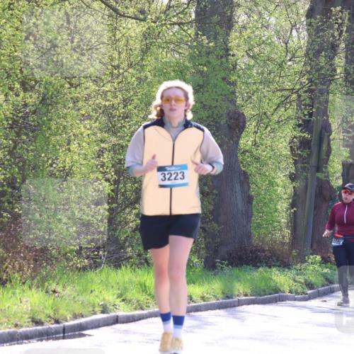 12.04.2026 - 45. Internationalen Wilhelmsburger Insellauf Yannick Fuchs http://msf.ph/oto/9495210 12.04.2026 10:50:30 Laufen 3223, 2919, 2962 meine-sportfotos.de