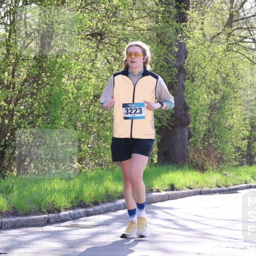 12.04.2026 - 45. Internationalen Wilhelmsburger Insellauf Yannick Fuchs http://msf.ph/oto/9495232 12.04.2026 10:50:33 Laufen 3223 meine-sportfotos.de