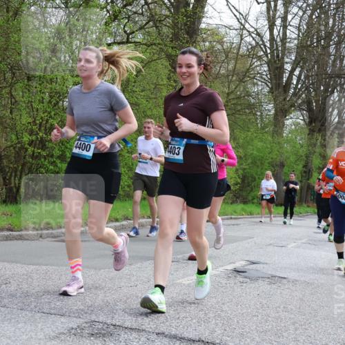 12.04.2026 - 45. Internationalen Wilhelmsburger Insellauf Yannick Fuchs http://msf.ph/oto/9495243 12.04.2026 13:05:33 Laufen 4403, 4400, 500, 5008 meine-sportfotos.de