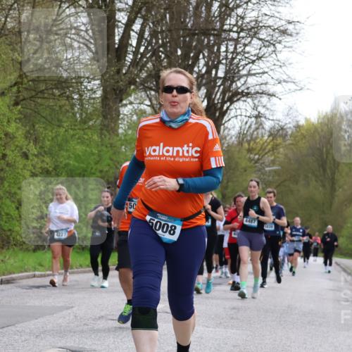 12.04.2026 - 45. Internationalen Wilhelmsburger Insellauf Yannick Fuchs http://msf.ph/oto/9495258 12.04.2026 13:05:35 Laufen 1227, 50, 5008, 4487, 1839, 40 meine-sportfotos.de