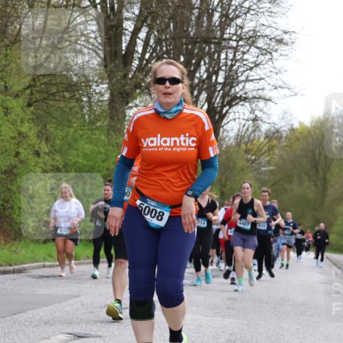 12.04.2026 - 45. Internationalen Wilhelmsburger Insellauf Yannick Fuchs http://msf.ph/oto/9495260 12.04.2026 13:05:35 Laufen 1227, 0, 5008, 4487, 435, 714 meine-sportfotos.de