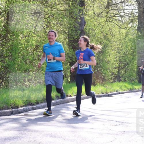 12.04.2026 - 45. Internationalen Wilhelmsburger Insellauf Yannick Fuchs http://msf.ph/oto/9495313 12.04.2026 10:50:42 Laufen 2962, 4597, 4595 meine-sportfotos.de
