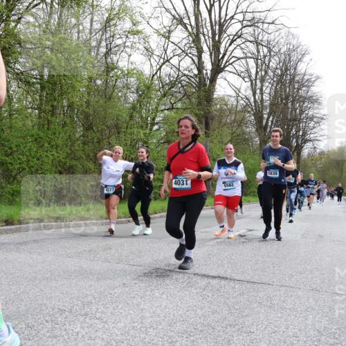 12.04.2026 - 45. Internationalen Wilhelmsburger Insellauf Yannick Fuchs http://msf.ph/oto/9495321 12.04.2026 13:05:41 Laufen 4487, 4031, 4227, 5582, 5839, 4570 meine-sportfotos.de