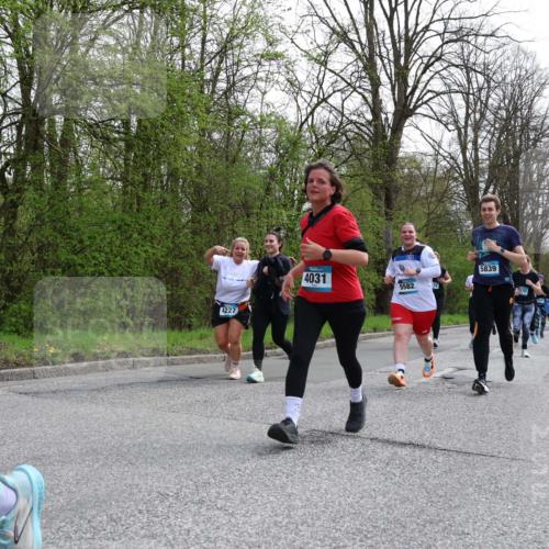 12.04.2026 - 45. Internationalen Wilhelmsburger Insellauf Yannick Fuchs http://msf.ph/oto/9495322 12.04.2026 13:05:41 Laufen 4227, 4031, 5582, 5839, 2570 meine-sportfotos.de