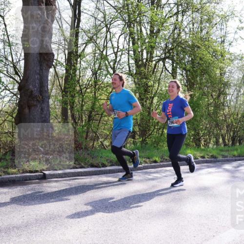12.04.2026 - 45. Internationalen Wilhelmsburger Insellauf Yannick Fuchs http://msf.ph/oto/9495347 12.04.2026 10:50:44 Laufen 296 meine-sportfotos.de