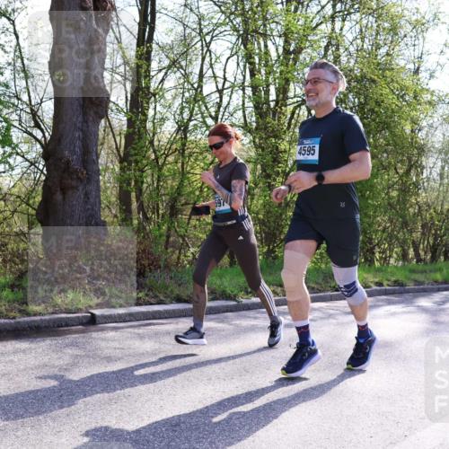 12.04.2026 - 45. Internationalen Wilhelmsburger Insellauf Yannick Fuchs http://msf.ph/oto/9495382 12.04.2026 10:50:47 Laufen 4595 meine-sportfotos.de