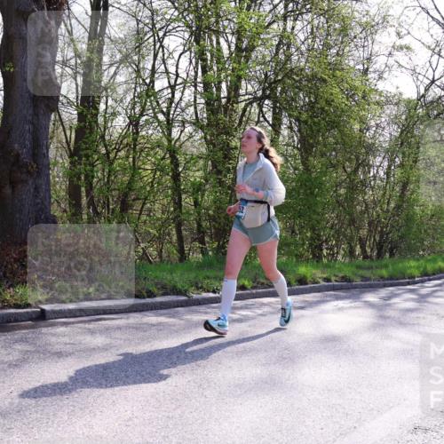 12.04.2026 - 45. Internationalen Wilhelmsburger Insellauf Yannick Fuchs http://msf.ph/oto/9495402 12.04.2026 10:50:49 Laufen 52 meine-sportfotos.de