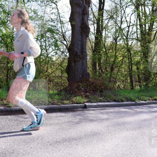 12.04.2026 - 45. Internationalen Wilhelmsburger Insellauf Yannick Fuchs http://msf.ph/oto/9495413 12.04.2026 10:50:50 Laufen  meine-sportfotos.de