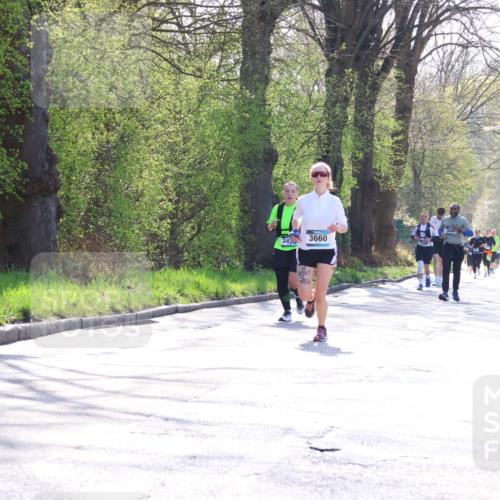 12.04.2026 - 45. Internationalen Wilhelmsburger Insellauf Yannick Fuchs http://msf.ph/oto/9495426 12.04.2026 10:50:52 Laufen 3064, 3420, 3660 meine-sportfotos.de