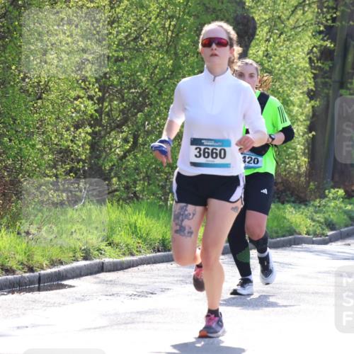 12.04.2026 - 45. Internationalen Wilhelmsburger Insellauf Yannick Fuchs http://msf.ph/oto/9495431 12.04.2026 10:50:52 Laufen 3660, 420 meine-sportfotos.de