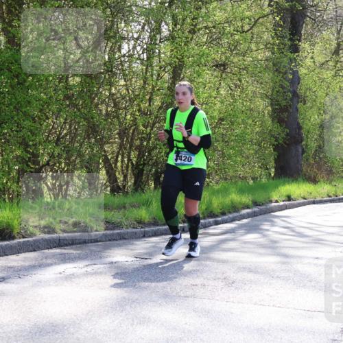 12.04.2026 - 45. Internationalen Wilhelmsburger Insellauf Yannick Fuchs http://msf.ph/oto/9495486 12.04.2026 10:50:57 Laufen 420 meine-sportfotos.de