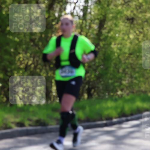 12.04.2026 - 45. Internationalen Wilhelmsburger Insellauf Yannick Fuchs http://msf.ph/oto/9495492 12.04.2026 10:50:58 Laufen  meine-sportfotos.de