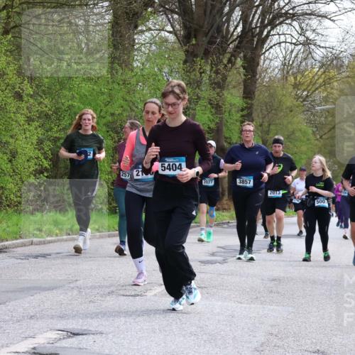 12.04.2026 - 45. Internationalen Wilhelmsburger Insellauf Yannick Fuchs http://msf.ph/oto/9495522 12.04.2026 13:06:01 Laufen 54, 257, 5404, 2027, 3857, 2013, 500 meine-sportfotos.de