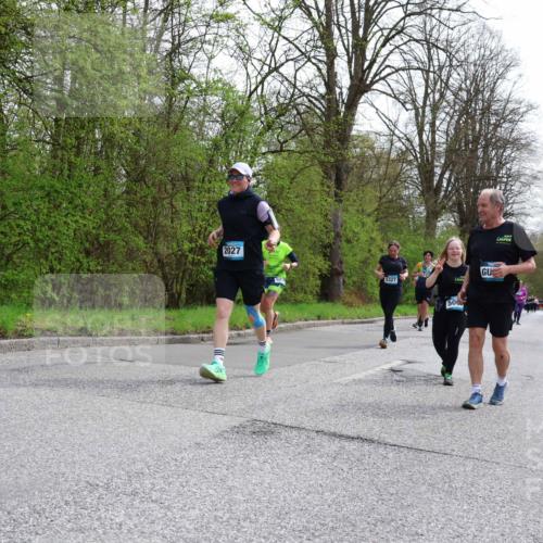 12.04.2026 - 45. Internationalen Wilhelmsburger Insellauf Yannick Fuchs http://msf.ph/oto/9495583 12.04.2026 13:06:10 Laufen 2027, 5327, 500 meine-sportfotos.de