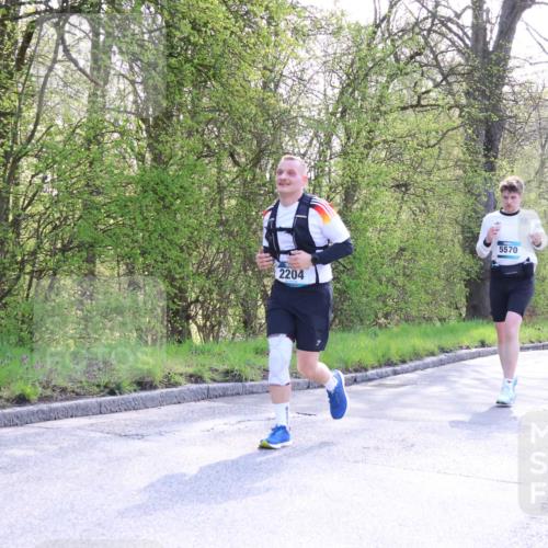 12.04.2026 - 45. Internationalen Wilhelmsburger Insellauf Yannick Fuchs http://msf.ph/oto/9495590 12.04.2026 10:51:07 Laufen 2204, 5570, 5816 meine-sportfotos.de