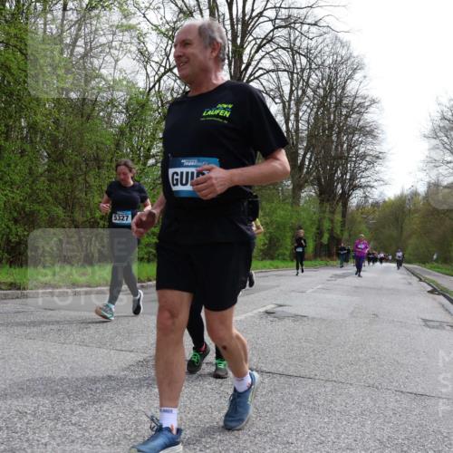 12.04.2026 - 45. Internationalen Wilhelmsburger Insellauf Yannick Fuchs http://msf.ph/oto/9495602 12.04.2026 13:06:12 Laufen 5230, 5327 meine-sportfotos.de