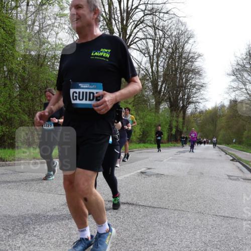 12.04.2026 - 45. Internationalen Wilhelmsburger Insellauf Yannick Fuchs http://msf.ph/oto/9495604 12.04.2026 13:06:12 Laufen 5230, 5327 meine-sportfotos.de