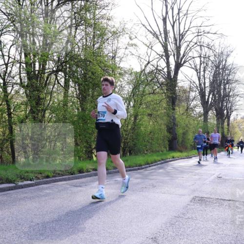 12.04.2026 - 45. Internationalen Wilhelmsburger Insellauf Yannick Fuchs http://msf.ph/oto/9495610 12.04.2026 10:51:09 Laufen 5570 meine-sportfotos.de