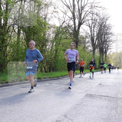 12.04.2026 - 45. Internationalen Wilhelmsburger Insellauf Yannick Fuchs http://msf.ph/oto/9495646 12.04.2026 10:51:13 Laufen 5810, 4513 meine-sportfotos.de
