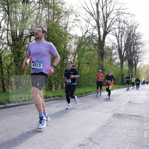 12.04.2026 - 45. Internationalen Wilhelmsburger Insellauf Yannick Fuchs http://msf.ph/oto/9495663 12.04.2026 10:51:14 Laufen 4513, 732, 2530, 5533 meine-sportfotos.de