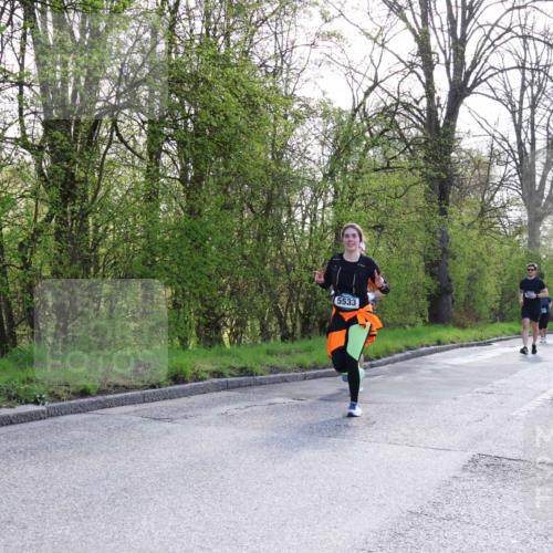 12.04.2026 - 45. Internationalen Wilhelmsburger Insellauf Yannick Fuchs http://msf.ph/oto/9495680 12.04.2026 10:51:16 Laufen 5533, 2016 meine-sportfotos.de