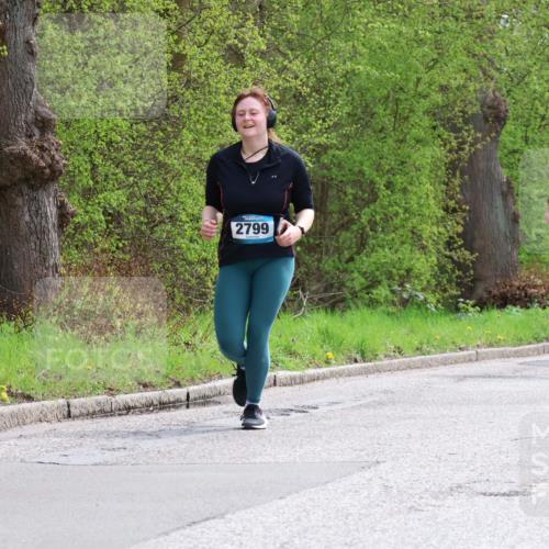 12.04.2026 - 45. Internationalen Wilhelmsburger Insellauf Yannick Fuchs http://msf.ph/oto/9495681 12.04.2026 13:06:22 Laufen 2799, 4543 meine-sportfotos.de