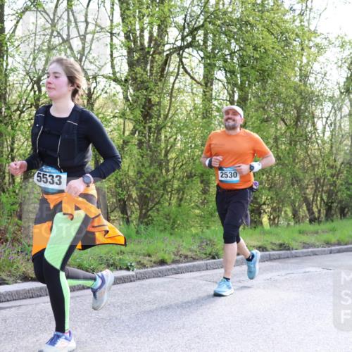 12.04.2026 - 45. Internationalen Wilhelmsburger Insellauf Yannick Fuchs http://msf.ph/oto/9495690 12.04.2026 10:51:17 Laufen 5533, 2530 meine-sportfotos.de