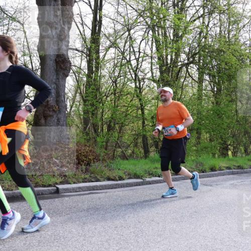 12.04.2026 - 45. Internationalen Wilhelmsburger Insellauf Yannick Fuchs http://msf.ph/oto/9495696 12.04.2026 10:51:18 Laufen 5533, 25 meine-sportfotos.de
