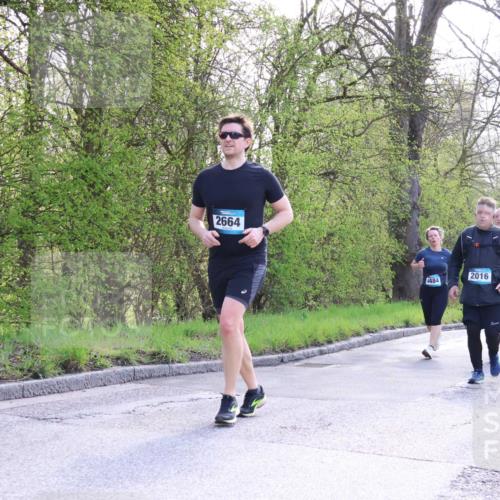 12.04.2026 - 45. Internationalen Wilhelmsburger Insellauf Yannick Fuchs http://msf.ph/oto/9495710 12.04.2026 10:51:20 Laufen 2664, 4484, 2016, 3910 meine-sportfotos.de