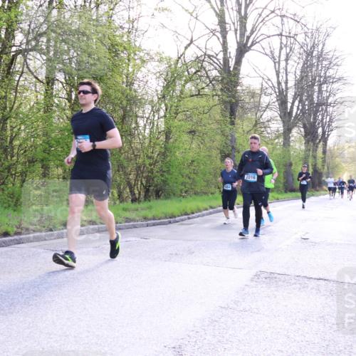 12.04.2026 - 45. Internationalen Wilhelmsburger Insellauf Yannick Fuchs http://msf.ph/oto/9495717 12.04.2026 10:51:20 Laufen 2016 meine-sportfotos.de