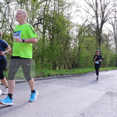 12.04.2026 - 45. Internationalen Wilhelmsburger Insellauf Yannick Fuchs http://msf.ph/oto/9495752 12.04.2026 10:51:24 Laufen 484, 4486, 3910 meine-sportfotos.de
