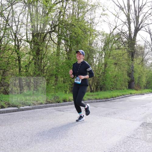 12.04.2026 - 45. Internationalen Wilhelmsburger Insellauf Yannick Fuchs http://msf.ph/oto/9495758 12.04.2026 10:51:25 Laufen 3910 meine-sportfotos.de