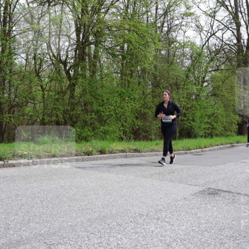 12.04.2026 - 45. Internationalen Wilhelmsburger Insellauf Yannick Fuchs http://msf.ph/oto/9495767 12.04.2026 13:06:33 Laufen 430 meine-sportfotos.de