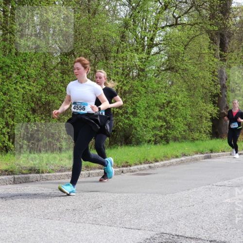 12.04.2026 - 45. Internationalen Wilhelmsburger Insellauf Yannick Fuchs http://msf.ph/oto/9495789 12.04.2026 13:06:36 Laufen 4556, 294, 2363 meine-sportfotos.de
