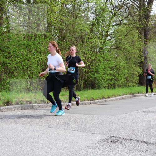 12.04.2026 - 45. Internationalen Wilhelmsburger Insellauf Yannick Fuchs http://msf.ph/oto/9495791 12.04.2026 13:06:36 Laufen 4550, 3284, 2363, 2125 meine-sportfotos.de