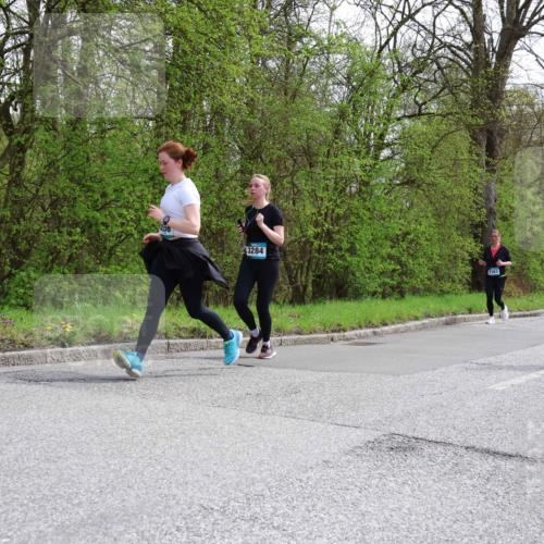 12.04.2026 - 45. Internationalen Wilhelmsburger Insellauf Yannick Fuchs http://msf.ph/oto/9495793 12.04.2026 13:06:36 Laufen 4956, 3284, 2363, 2125 meine-sportfotos.de